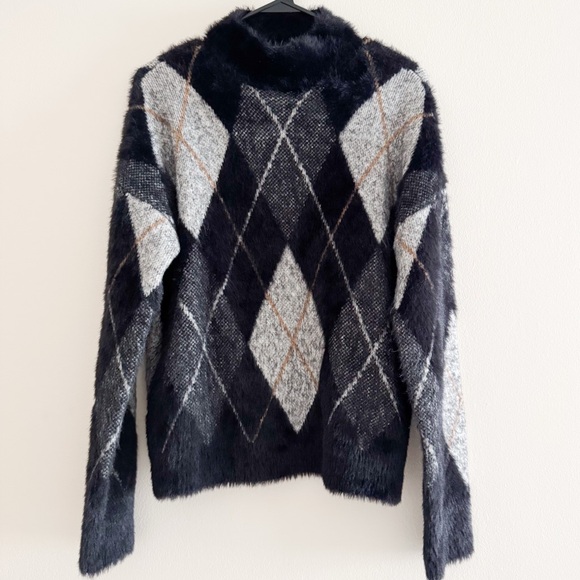 Marled Reunited Argyle Pattern Black and Gray Sweater - Picture 1 of 6